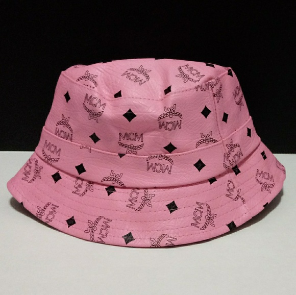 mcm bucket hat